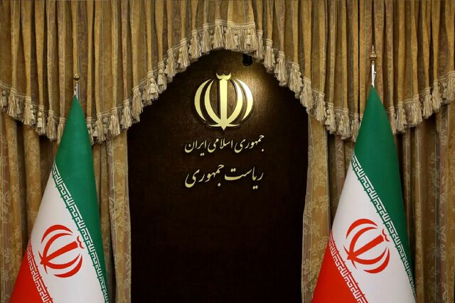 هیچ استعفایی در دولت مطرح نیست