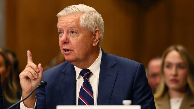 سناتور گراهام: طرح صلح ترامپ برای اوکراین مشکلاتی دارد