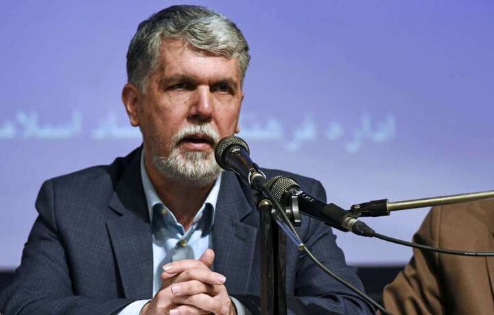 صالحی در دانشگاه تربیت مدرس با دانشجویان گفتگو کرد