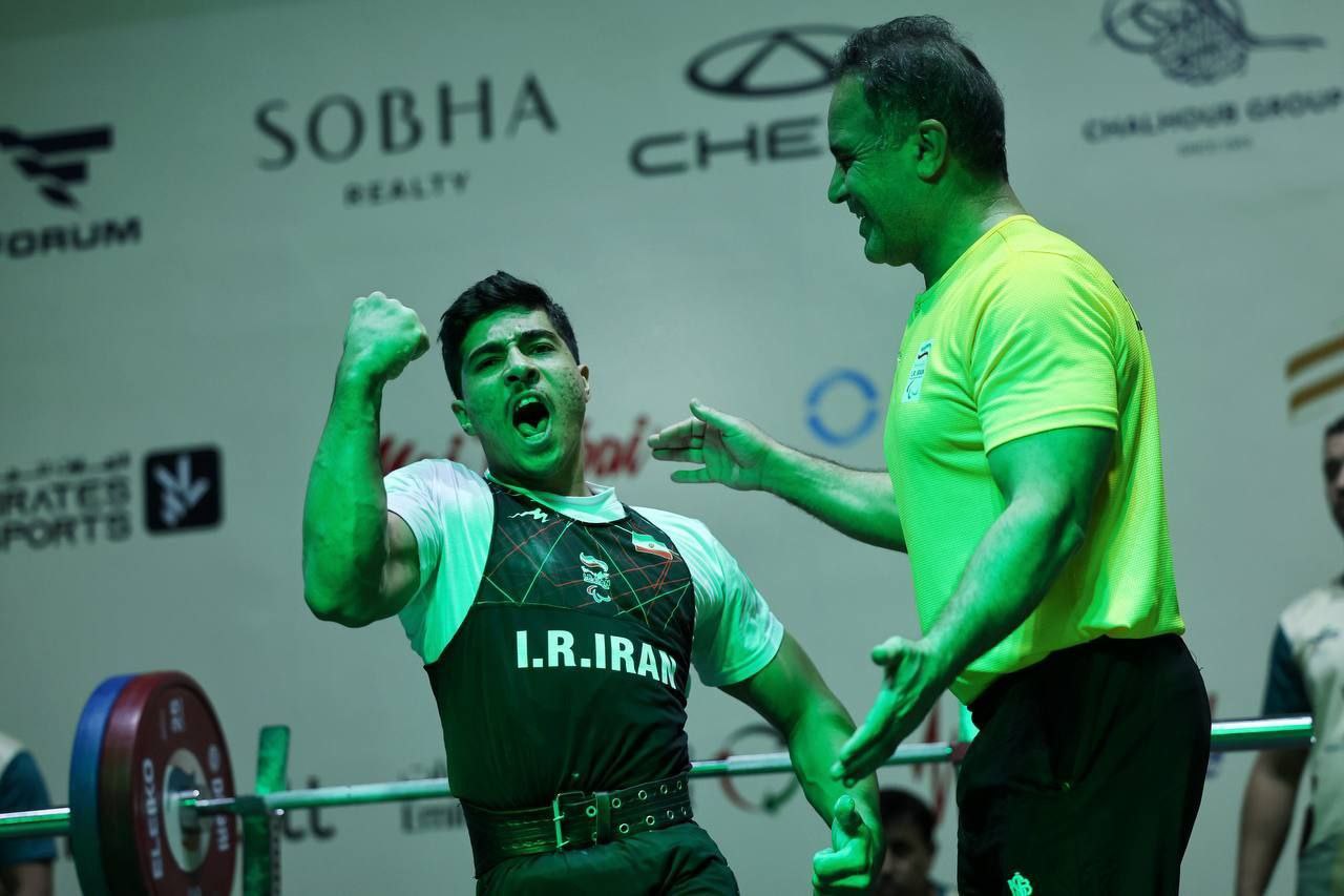 بازی‌های پاراآسیایی جوانان دبی| چراغ اول با هت تریک طلایی پاراوزنه برداری روشن شد