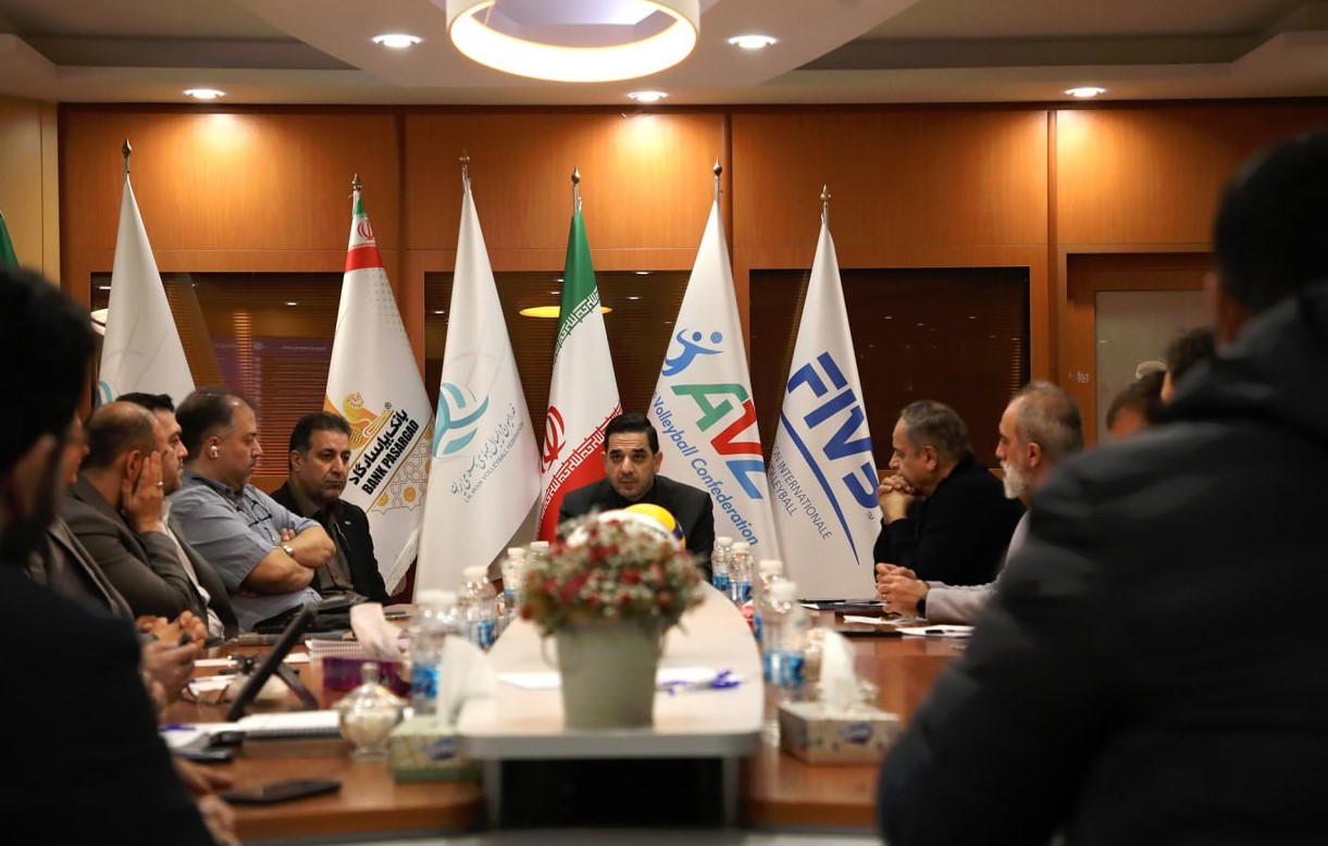 جلسه تقوی با مدیران کمیته‌ها: ناراضی‌ام؛ در صورت عدم تغییر در روند، مجبور به تغییرات و اصلاحات هستم