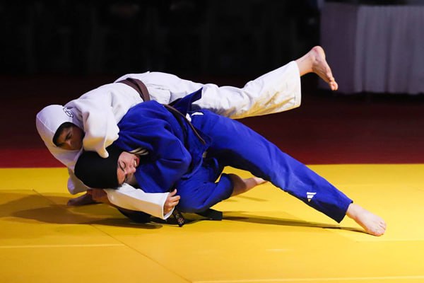 جودو زنان قهرمانی کشور| جودوکاران برتر مشخص شدند/ تجلیل از مادران و خانواده شهدا