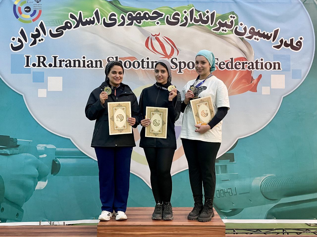 تیراندازی آزاد زنان| چهل‌امیرانی و رستمیان قهرمان تفنگ و تپانچه شدند