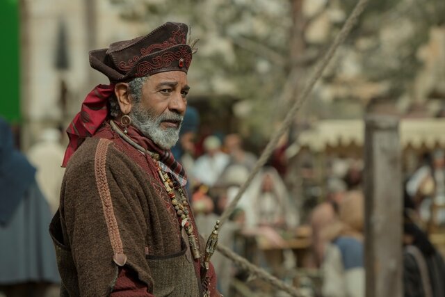 داریوش فرهنگ در نقش کاپیتان کشتی هانیبال در یک سریال جدید