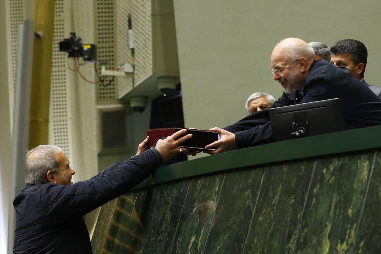 رئیس‌جمهور لایحه بودجه ۱۴۰۵ را تقدیم مجلس کرد