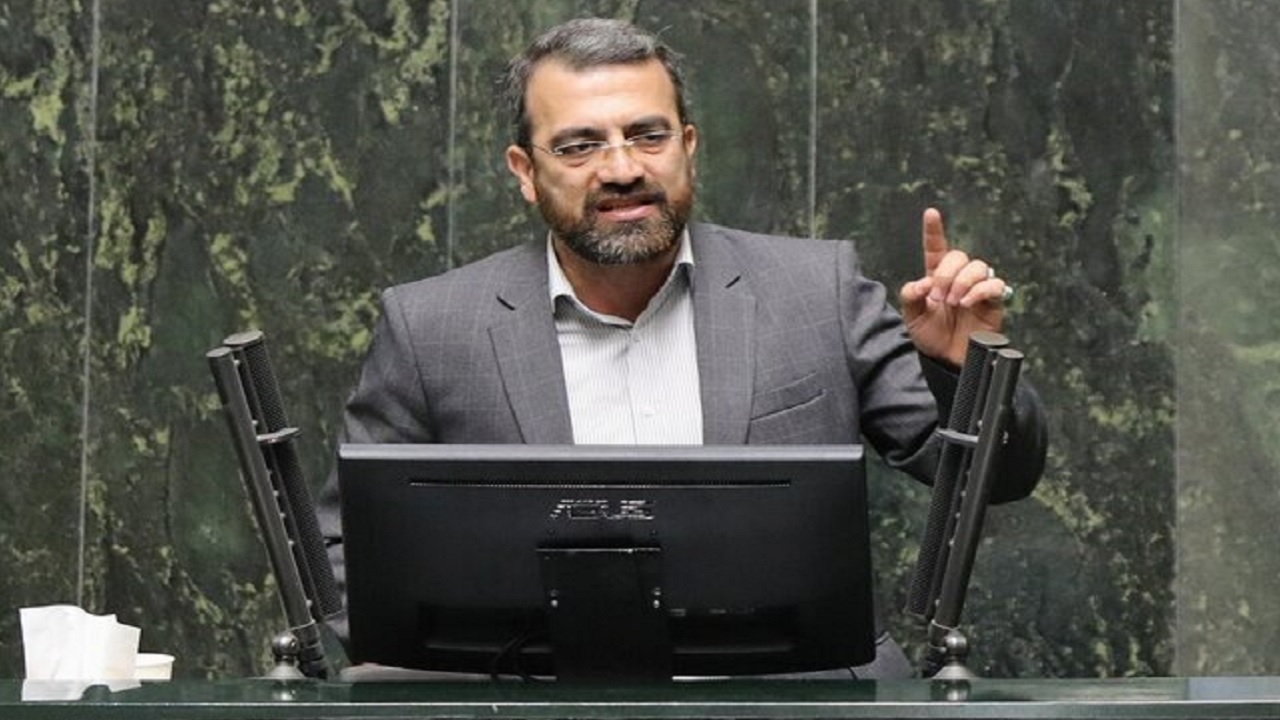 استیضاح در مجلس در دالان تاریک گرفتار شده است/ بی‌عملی دولت باعث ادامه بحران اقتصادی شده است