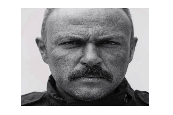 رونمایی از گریم متفاوت «علیرضا کمالی» در «سمفونی باران»