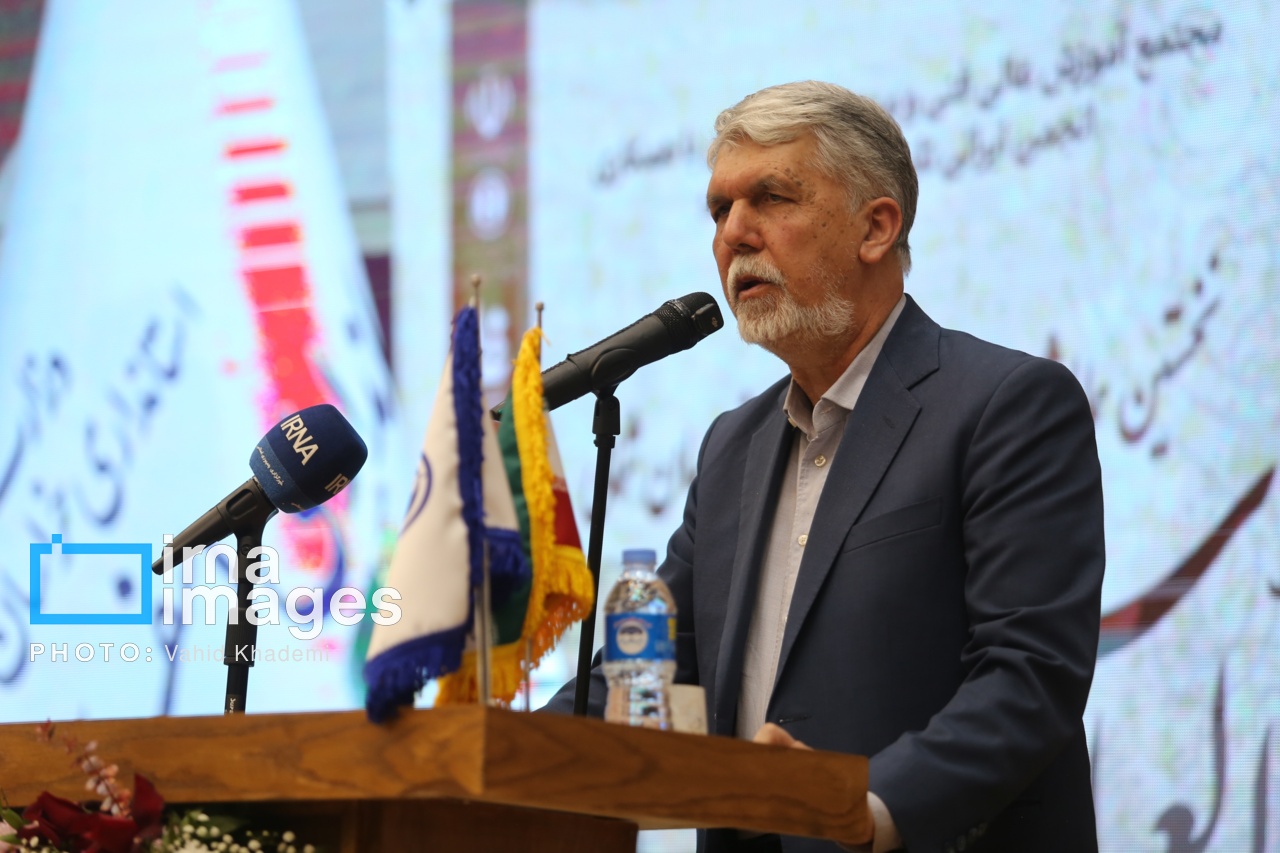 صالحی: سردار عزیز ما، سردار سلیمانی یکی از قله‌های ایرانمردان بود