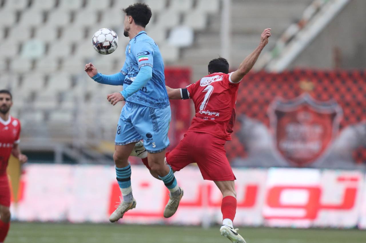 لیگ برتر فوتبال| برد سخت با یک ستاره نوظهور/ محمودی، اولین حضور و اولین گل