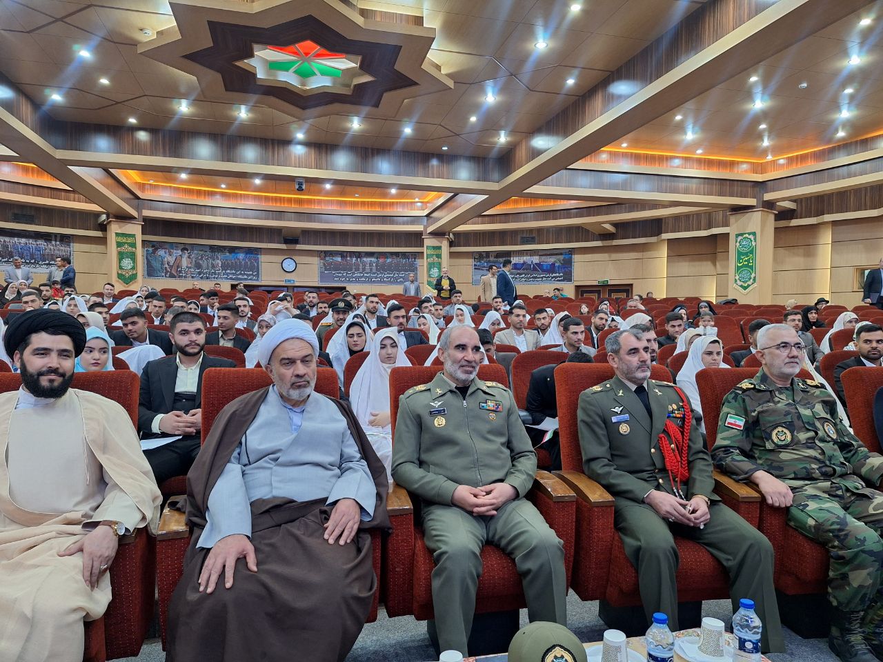 مراسم ازدواج دانشجویی ۱۰۰ نفر از دانشجویان دانشگاه افسری امام علی(ع) برگزار شد