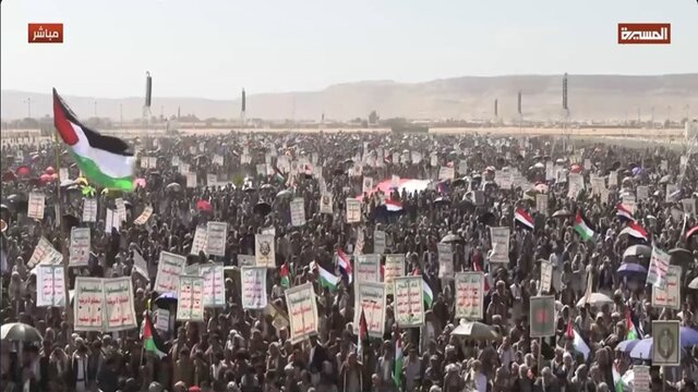 راهپیمایی یمنی‌ها در حمایت از فلسطین