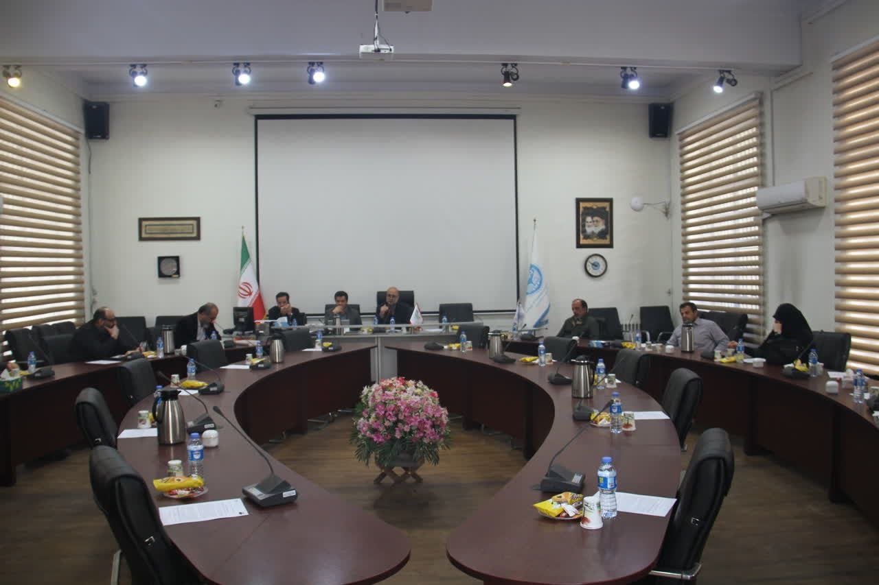 تأکید بر بازسازی مرجعیت رسانه‌ای اساتید در دانشگاه‌ها