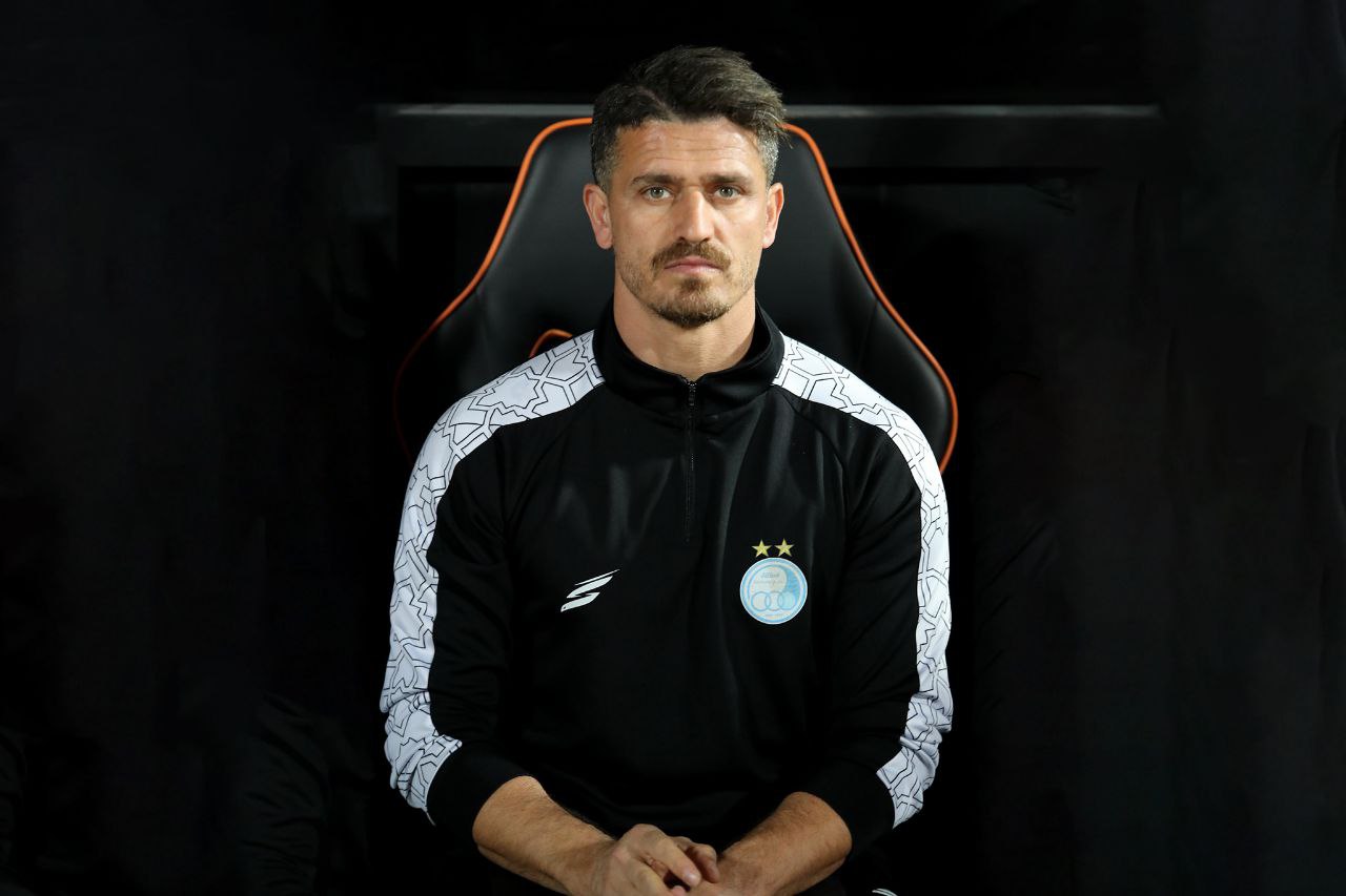 حمله غفوری به منتقدین: من خون‌شور نیستم و همیشه در صف مردم بوده‌ام؛ شما کاسه خون هستید و شرم بر شما باد!