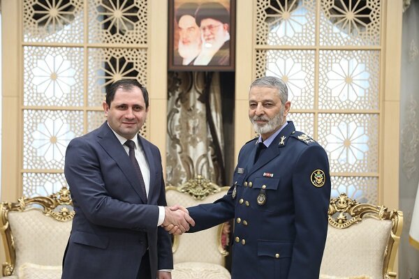 اراده ملت و نیروهای مسلح ایران ایستادگی دربرابر دشمن است