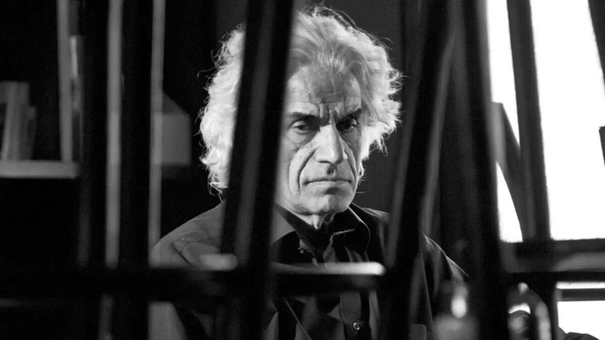 مراسم خاکسپاری علی باباچاهی، خانوادگی برگزار می‌شود