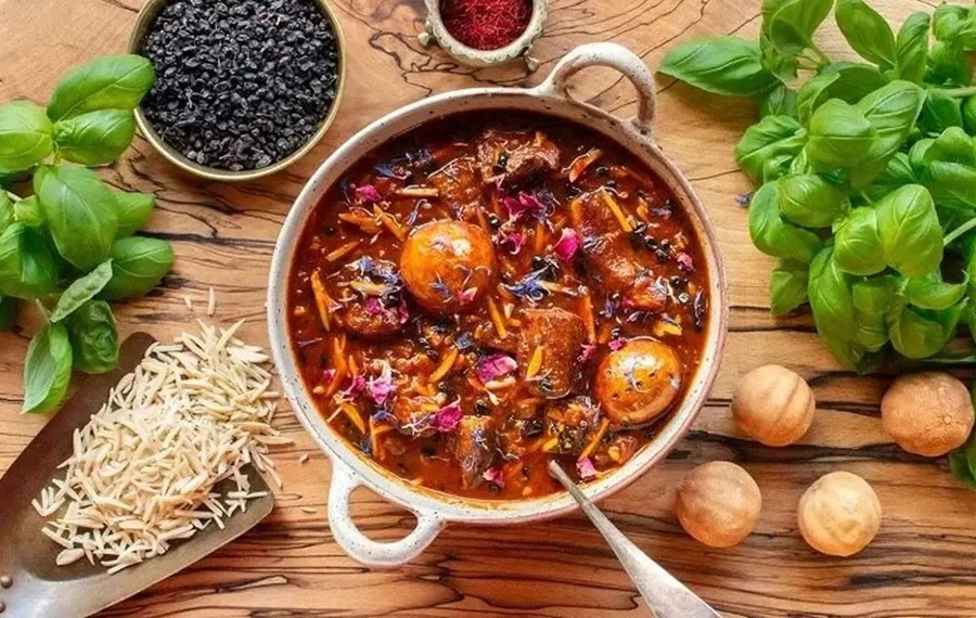طرز تهیه خورشت خلال کرمانشاهی؛ غذای اصیل و مجلسی برای افطار