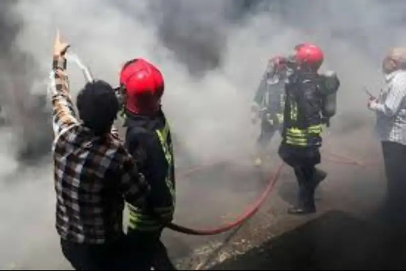 آتش سوزی در شهرک صنعتی آبادان