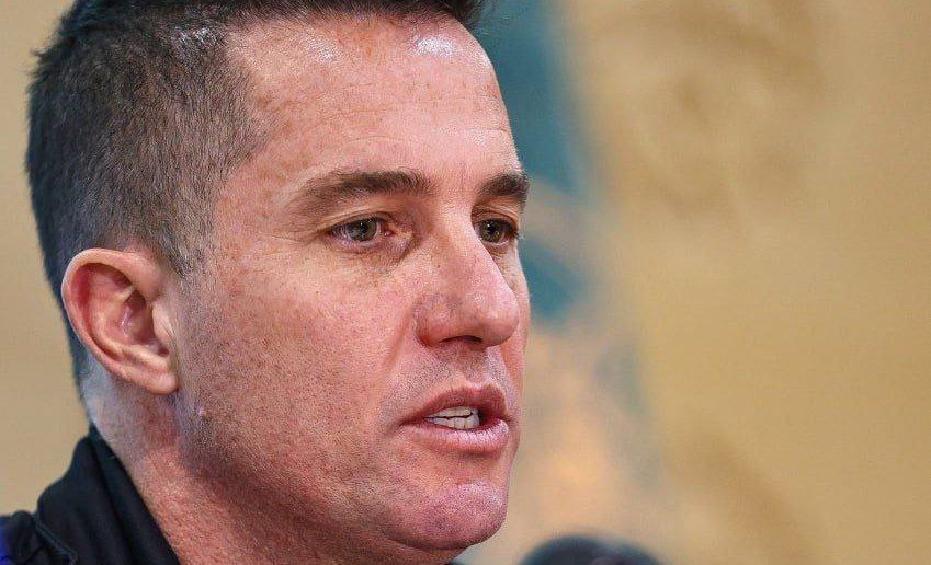 اوسمار: سروش و کاظمیان؟ مسائل داخلی را خودمان حل می کنیم/ تیم‌های بزرگ در فشار و روزهای سخت خود را نشان می‌دهند