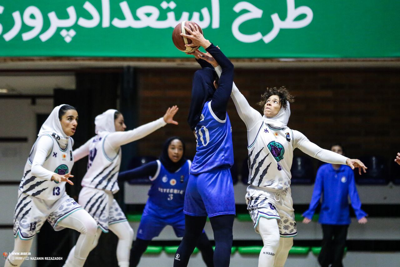 لیگ برتر بسکتبال زنان| فینال نخست به سود استقلال