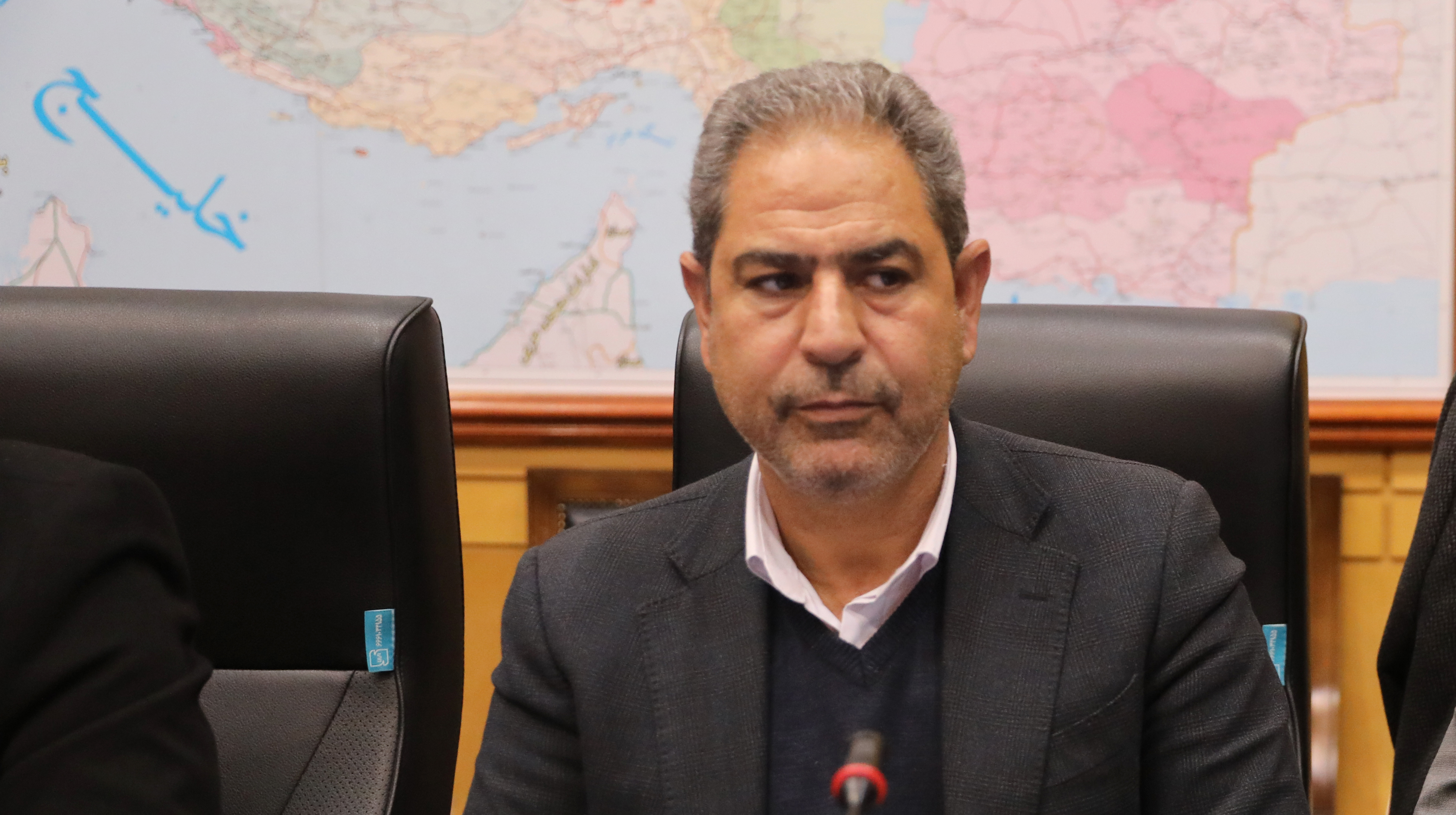 مجلس به عدم ابلاغ سهمیه وام اشتغال مددجویان توسط بانک مرکزی ورود می کند