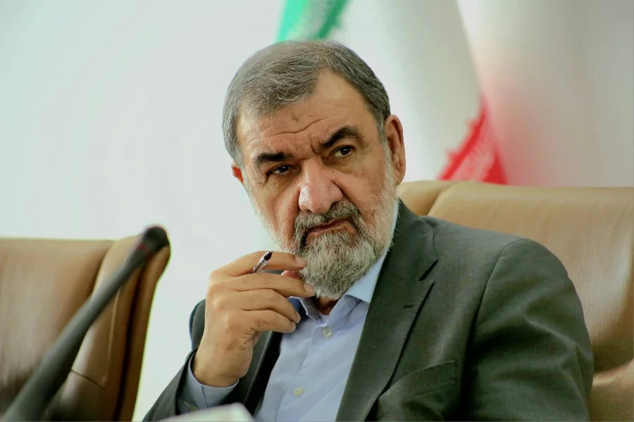 شعارهای ملت ایران با خونخواهی رهبر شهید توأم شده است