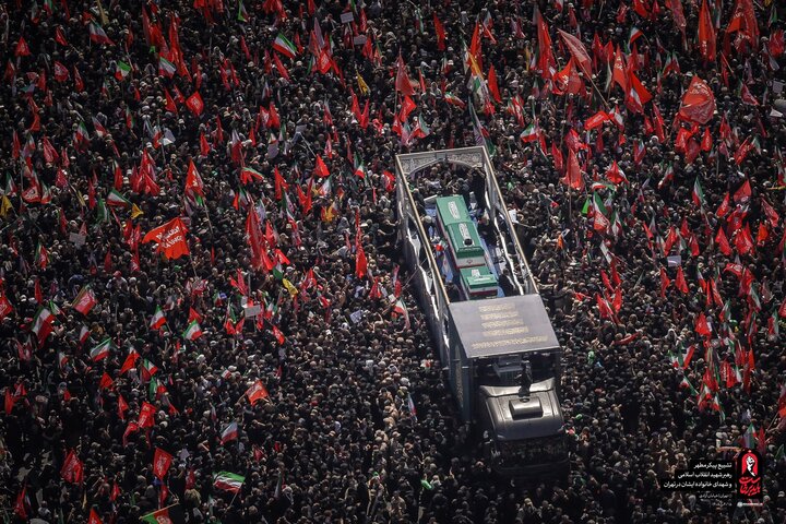 تشییع رهبر شهید