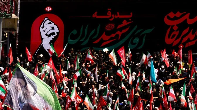 ۱۴۰۰ مدرسه پذیرای اسکان ۶۰ هزار زائر مراسم تشییع رهبر شهید در تهران