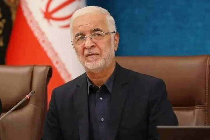  مردم در تشییع رهبر شهید جلوه‌ای بی‌نظیر از  وفاق ملی را به تصویر کشیدند