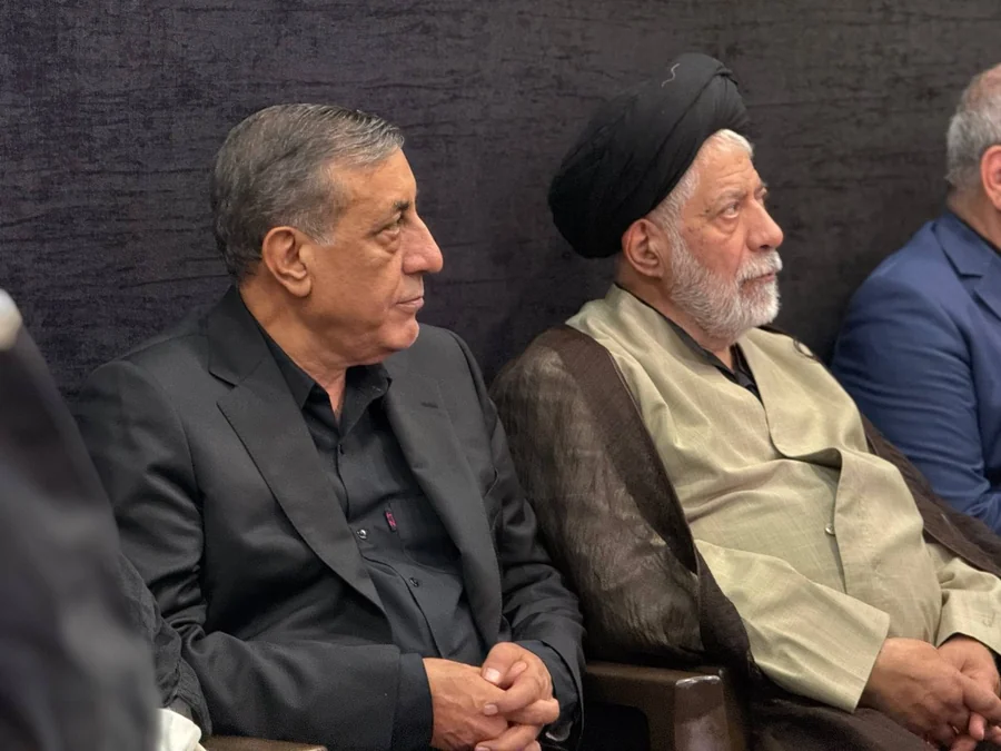 حضور محمدجعفر قائم پناه در مراسم بزرگداشت رهبر شهید در آستان امام‌زاده علی‌اکبر چیذر