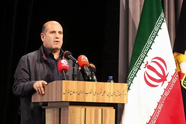 جانبازان بصیر با دیده‌ی دل حقیقت را لمس کردند/همسران جانبازان، چشمِ روشن و بالِ پرواز خانه هستند
