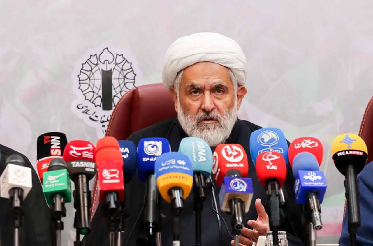 پیام رئیس سازمان بسیج مستضعفین در پی قهرمانی تیم‌های ملی کشتی فرنگی و آزاد زیر ۲۳ سال ایران در رقابت‌های جهانی آمریکا 