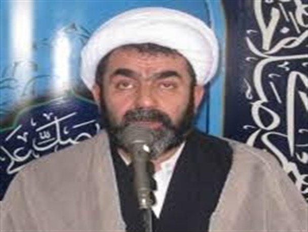 آداب سیاسی را در مراسم معارفه فرماندار رعایت نکردید/ نماینده دولت تدبیر التزام عملی به ولایت فقیه داشته باشد