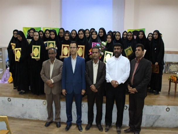 آیین دانش آموختگی دانش آموزان دختر دیری برگزار شد