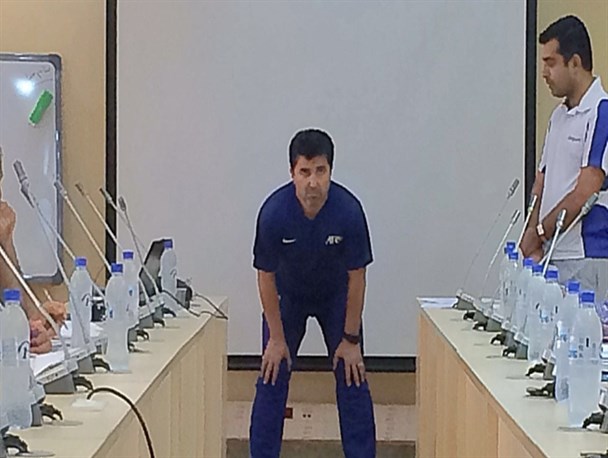 کلاس مربیگری سطح یک فوتسال با حضور سرمربی تیم ملی در بندرعباس برگزار شد+ تصاویر