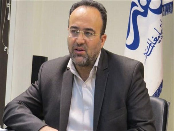 رونمایی از تابلوی نقاشی گل و مرغ شهید آوینی در قزوین