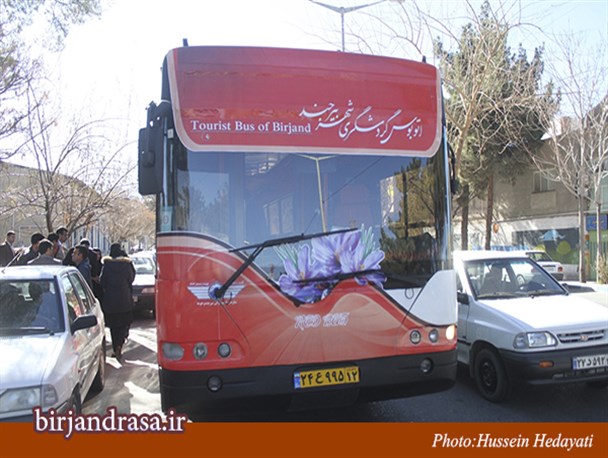 اتوبوس گردشگری بیرجند الان کجاست؟/ شهرداری بیرجند: این اتوبوس 2 روز آخر هفته قابل استفاده است