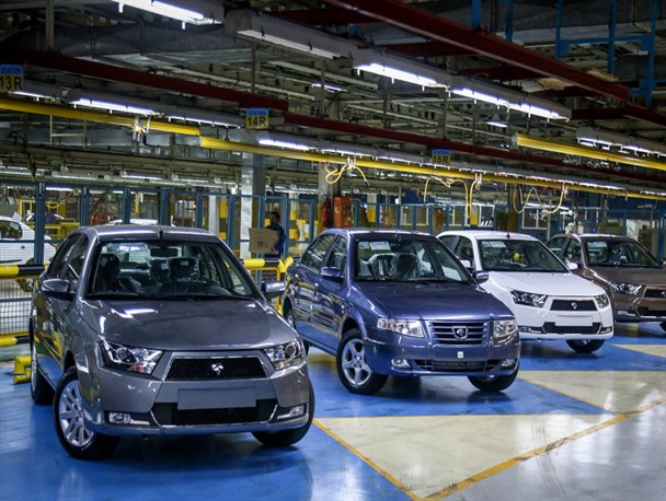 گرانی یا اصلاح ساختار؟/ دوراهی دولت در صنعت خودرو