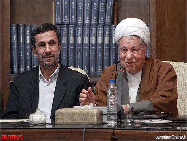 از واکنش فرمانداری ملارد به سخنرانی احمدی‌نژاد تا تعویق در برگزاری مراسم!