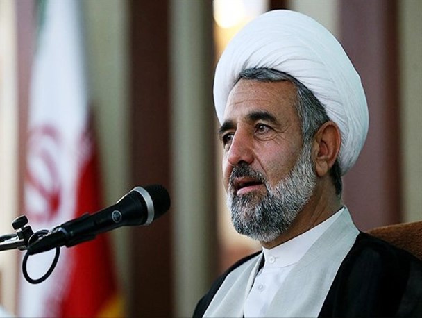 برخی مسئولان منافع ملی را زیر پا می گذارند تا به منافع شخصی برسند!