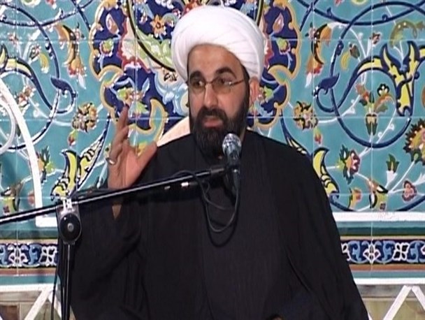 مدیر غیرانقلابی، ارزشی برای آرمان‌های انقلاب اسلامی قائل نیست/ عده‌ای مغرضانه مردم را خسته از نظام جلوه می‌دهند