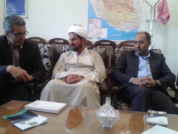 برگزاری جشن میلاد امام علی(ع) و روز پدر در تالار فرهنگیان بوانات/ جلسه هماهنگی جشن روز پدر + عکس