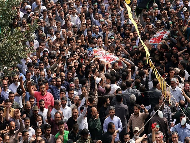 پیکر مطهر ۳ شهید مدافع حرم در مشهد تشییع شد