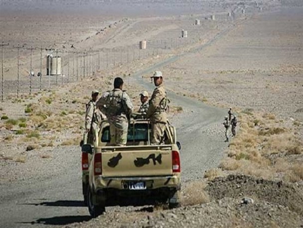 دستگیری ۱۴۲ متجاوز مرزی در مرز تایباد