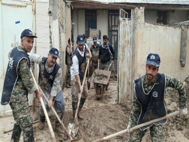 کمک رسانی فرهنگیان بسیجی در پلدختر