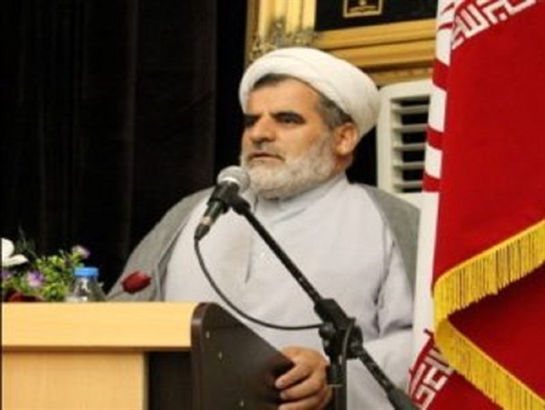 سپاه با تمام توان برای رفع مشکلات مردم می کوشد