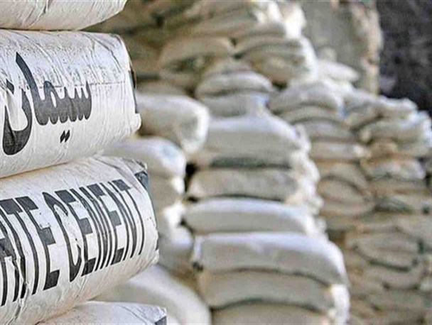 اجحاف کارگزاران بورس در حق خرده فروشان سیمان/ تعیین سقف قیمت تنها راه نقره داغ کردن گرانفروشان است