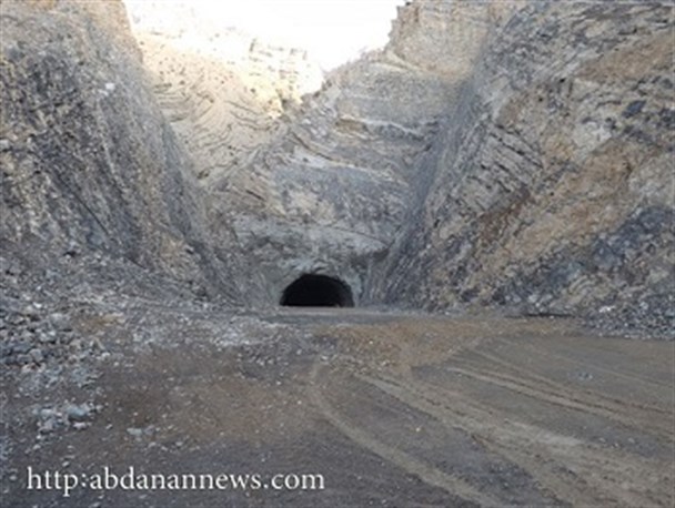 کار حفاری تونل کبیرکوه از سمت دره شهر در حال پیمان سپاری است