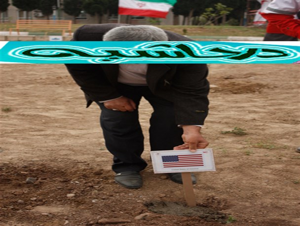 از آزادی یواشکی تا نصب پرچم آمریکا به عنوان نماد کشور صلح در منجیل