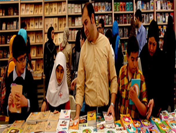 نخستین حضور «لشگر فرشتگان» در نمایشگاه کتاب/عرضه بیش از 30 عنوان کتاب جدید