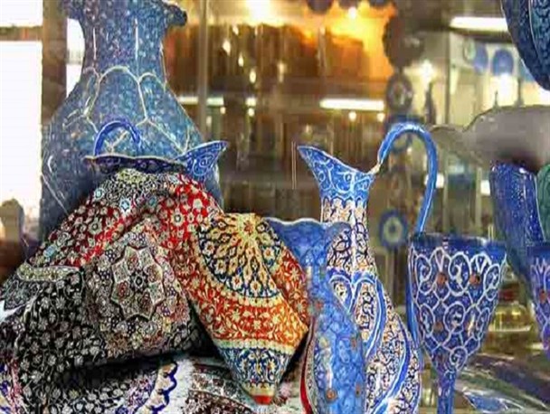 استفاده از صنایع دستی بومی برای هدایای سازمانی
